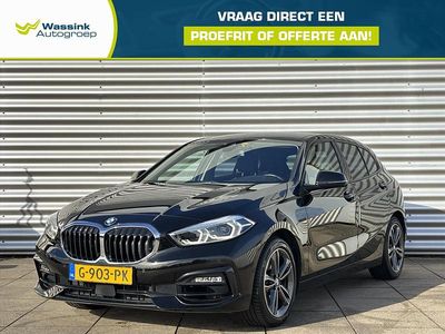 Zwart Gebruikt 2019 BMW 118 Executive Hatchback | € 20.440 (Eerlijke prijs)
