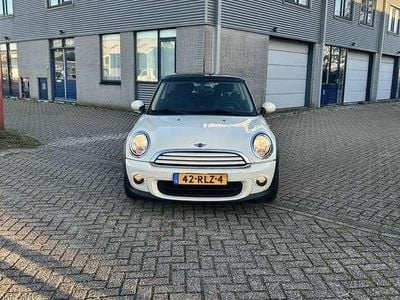 Beige Occasion 2011 Mini ONE Hatchback | € 4.000 (Eerlijke prijs)