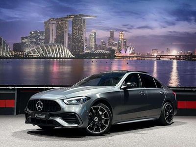 Grijs Occasion 2023 Mercedes C300e AMG Sedan | € 46.940 (Iets duurder)