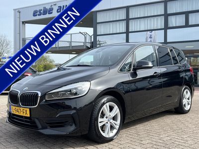 tweedehands BMW 218 2-SERIE Gran Tourer 218i Automaat Executive i Automaat Executive Navigatie Trekhaak Camera Led Koplampen 17 Inch Velgen Stoelverwarming Parkeersensoren V+A Hoge Zit