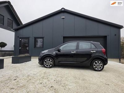 Zwart Occasion 2022 Kia Picanto Hatchback | € 16.250 (Eerlijke prijs)