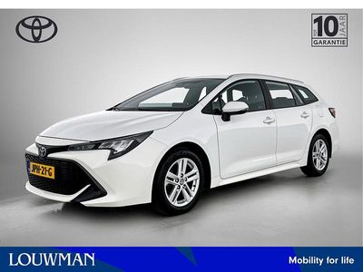 Wit Gebruikt 2022 Toyota Corolla Active Stationwagen | € 24.745 (Eerlijke prijs)