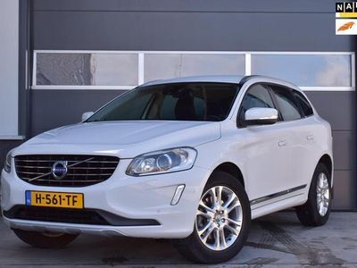 tweedehands Volvo XC60 2.4 D5 Summum Automaat | LEDER | NAVI | TREKHAAK |