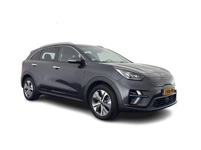 Grijs (metallic) Occasion 2020 Kia e-Niro Light SUV | € 14.945 (Duur)