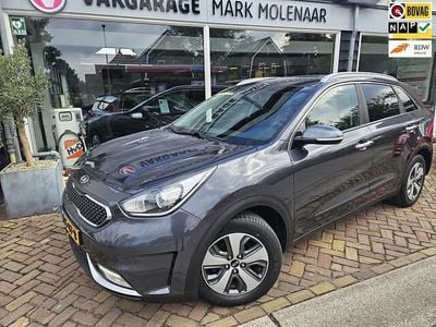 Grijs Occasion 2019 Kia Niro Comfort SUV | € 19.950 (Eerlijke prijs)