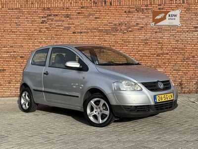 Occasion VW Fox Trendline 75 PK (55 kW) 2006 Grijs Hatchback