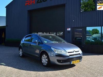 Grijs Occasion 2004 Citroën C4 Prestige Hatchback | € 1.450 (Eerlijke prijs)