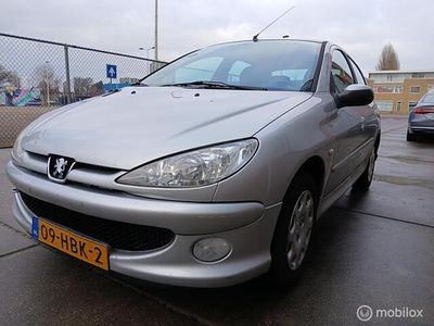 Occasion Peugeot 206 75 PK (55 kW) 2008 Grijs Hatchback