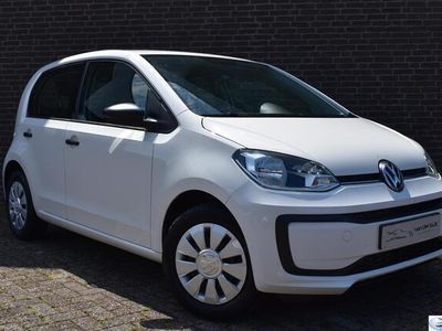Wit Gebruikt 2018 VW up! take up! Hatchback | € 8.450 (Eerlijke prijs)