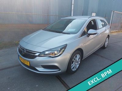 Zilver Gebruikt 2018 Opel Astra Business Stationwagen | € 4.900 (Duur)