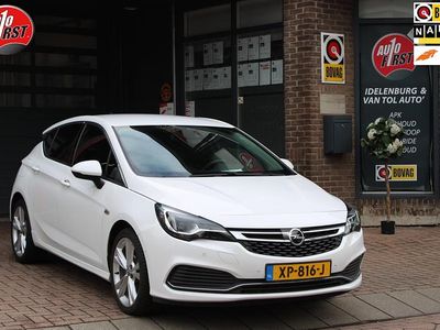 Wit Gebruikt 2018 Opel Astra Hatchback | € 16.950 (Eerlijke prijs)
