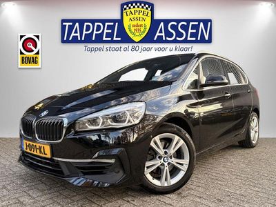 Zwart Gebruikt 2020 BMW 218 Executive Stationwagen | € 24.850 (Eerlijke prijs)