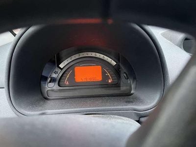 Zwart Gebruikt 2005 Citroën C2 Furio Hatchback | € 700 (Eerlijke prijs)