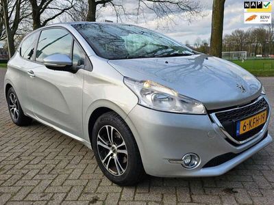 tweedehands Peugeot 208 1.2 VTi Active 2e eigenaar dealer onderhouden airc