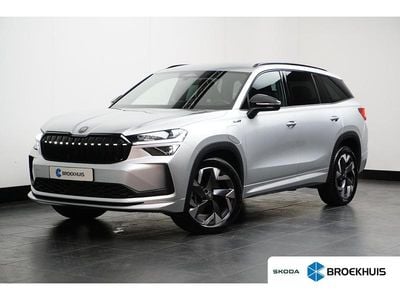 Grijs Occasion 2025 Skoda Kodiaq SportLine SUV | € 47.895 (Super prijs)