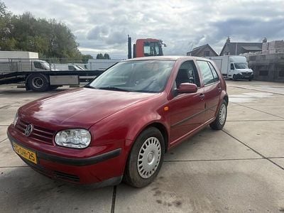 VW Golf IV