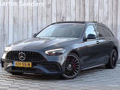 Graphite grey metallic paint, fab (grijs metallic) Occasion 2023 Mercedes C300e AMG line Stationwagen | € 39.950 (Eerlijke prijs)