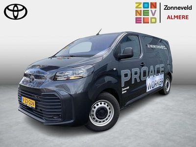 Zilver Occasion 2024 Toyota Proace Comfort MPV | € 35.899 (Eerlijke prijs)