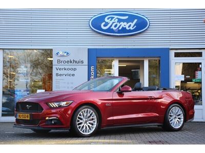 tweedehands Ford Mustang GT Convertible 5.0 AUTOMAAT | UNIEK: NL-AUTO! | DEALER OH! | FULL OPTION | LEDER | CUSTOM PACK | PDC | STOEL VERWARMING + KOELIN