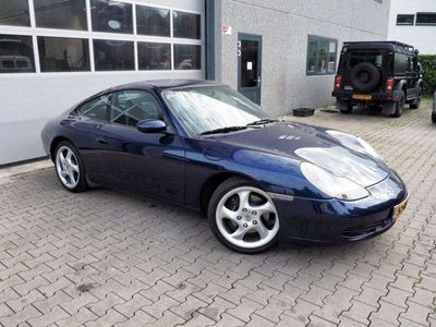 Porsche 911 Carrera