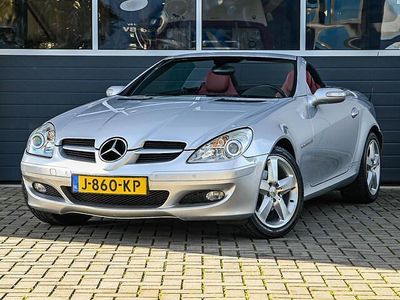 Grijs Gebruikt 2004 Mercedes SLK200 Cabriolet | € 7.950 (Eerlijke prijs)