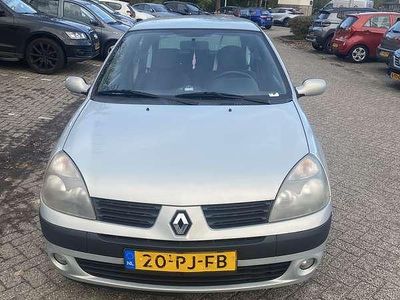 Renault Clio II