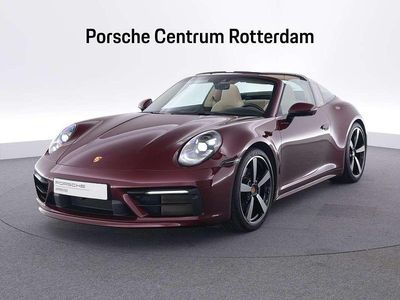 Rood Occasion 2021 Porsche 911 Targa 4S Edition Cabriolet | € 249.900