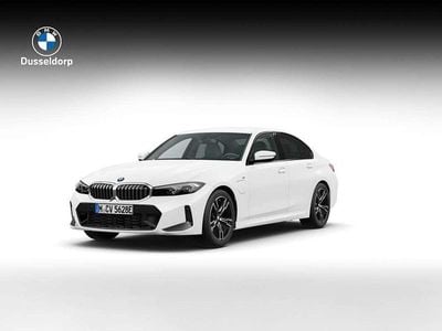 BMW 330e