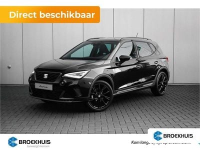 Zwart (metallic) Nieuw 2025 Seat Arona Business SUV | € 32.900 (Iets duurder)