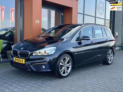 Zwart Occasion 2016 BMW 220 Gran Tourer MPV | € 7.000 (Eerlijke prijs)