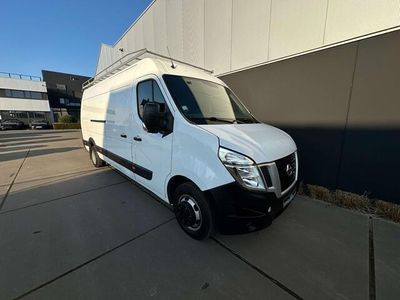 Nissan NV400