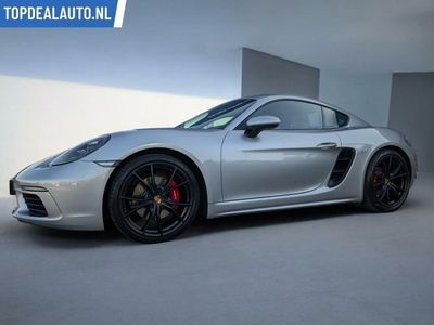 Porsche 718 Cayman