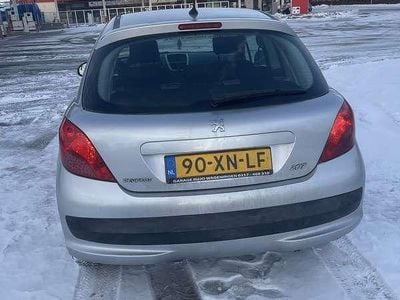 Grijs Occasion 2007 Peugeot 207 Hatchback | € 700 (Eerlijke prijs)