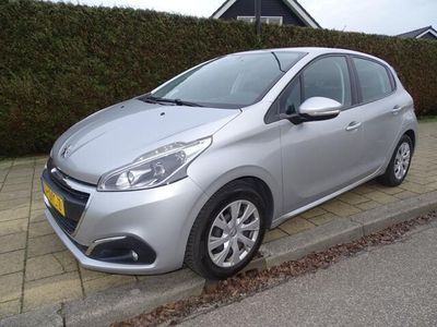 tweedehands Peugeot 208 2081.2 PureTech Blue Lease-Airco-Navi-Blth-Cruise