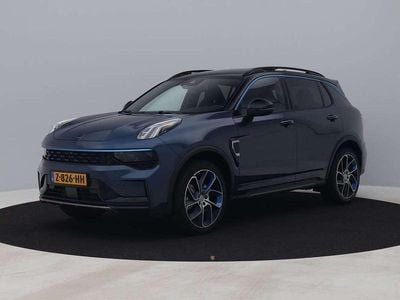 Blauw, metallic lak Gebruikt 2024 Lynk & Co 01 SUV | € 26.900 (Goede deal)