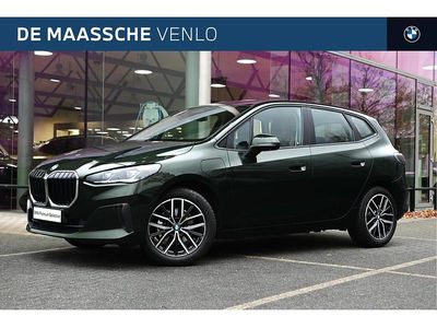 Occasion BMW 225 Active Tourer Sport Line 245 PK (180 kW) 2024 Groen MPV