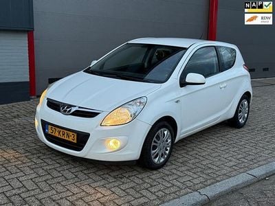 Wit Gebruikt 2010 Hyundai i20 Hatchback | € 3.499 (Goede deal)