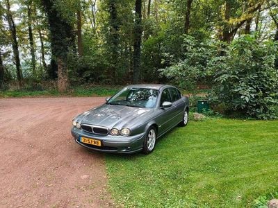 Jaguar X-type
