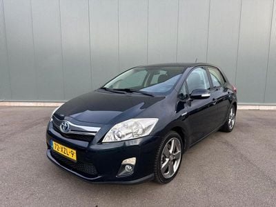 Toyota Auris Hybrid