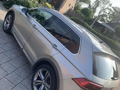 Grijs Gebruikt 2017 VW Tiguan R-line SUV | € 21.950 (Eerlijke prijs)