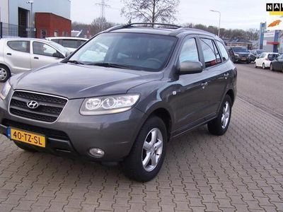 tweedehands Hyundai Santa Fe 2.7i V6 Style, Leer, stoelverwarming, Zeer mooi