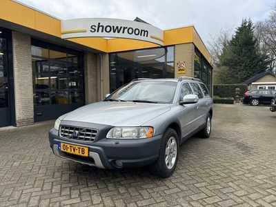 tweedehands Volvo XC70 2.4 D5 Momentum Automaat