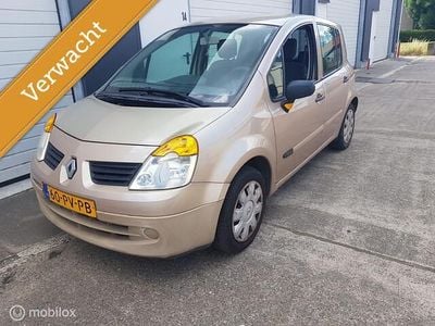 Beige Gebruikt 2005 Renault Modus Luxe MPV | € 700 (Goede deal)