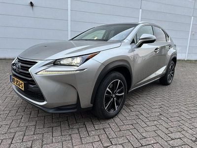 Lexus NX300h