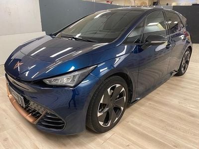 Blauw (metallic) Gebruikt 2023 Cupra Born Hatchback | € 22.790 (Super prijs)