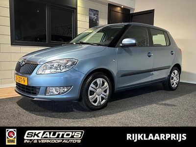 Blauw Occasion 2010 Skoda Fabia Ambition Hatchback | € 8.995 (Duur)