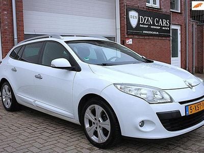 Wit Occasion 2009 Renault Mégane GrandTour Expression Stationwagen | € 5.150 (Duur)