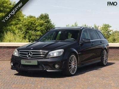 Zwart, metallic lak Occasion 2010 Mercedes C63 AMG AMG Stationwagen | € 51.995 (Duur)