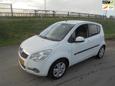 Wit Gebruikt 2012 Opel Agila Edition Hatchback | € 5.950 (Eerlijke prijs)