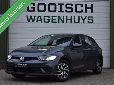Grijs Occasion 2023 VW Polo Life Hatchback | € 18.700 (Goede deal)
